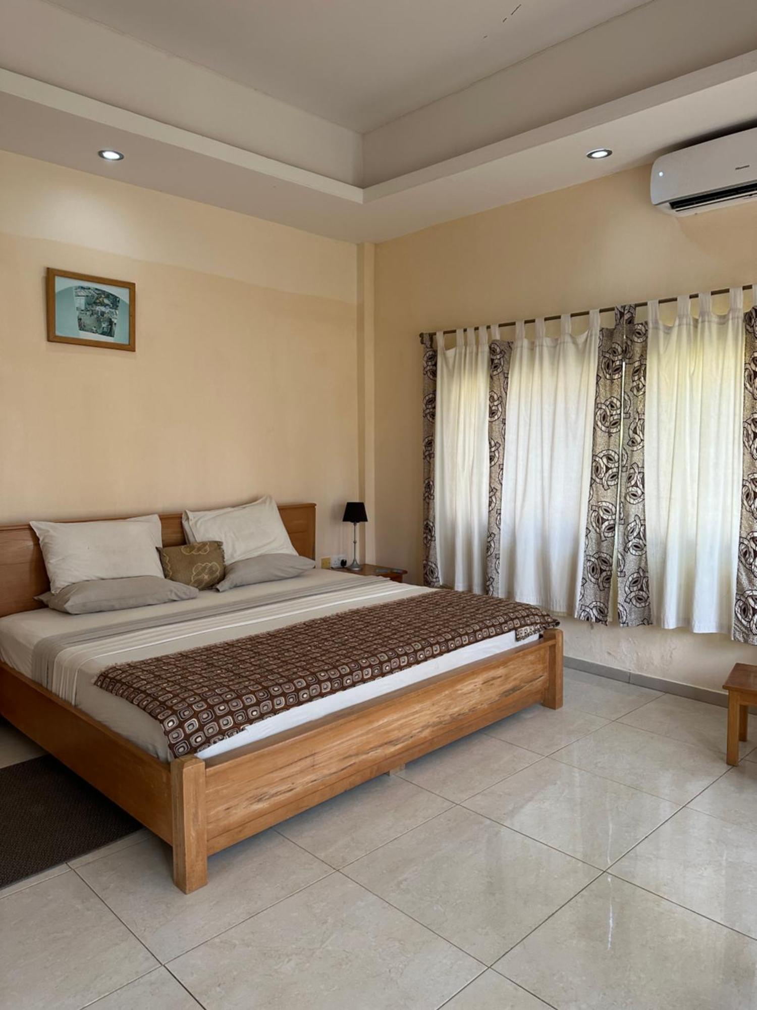 Elmina Bay Resort Buitenkant foto