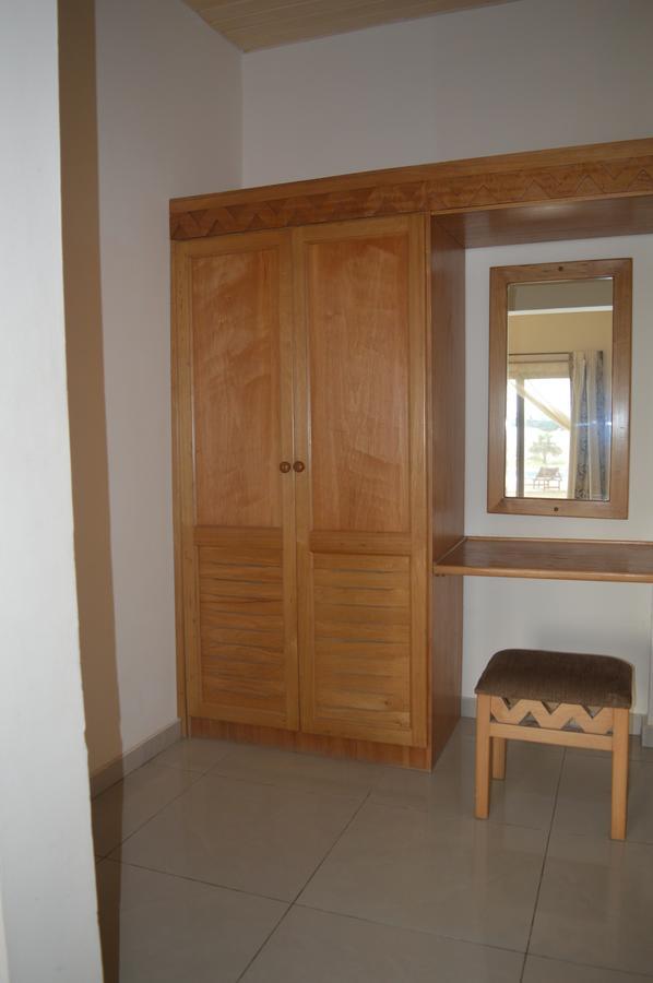 Elmina Bay Resort Buitenkant foto