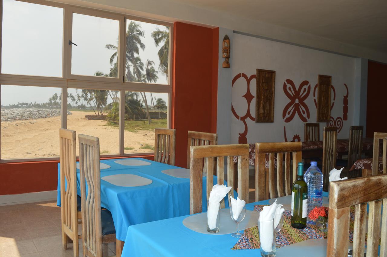 Elmina Bay Resort Buitenkant foto