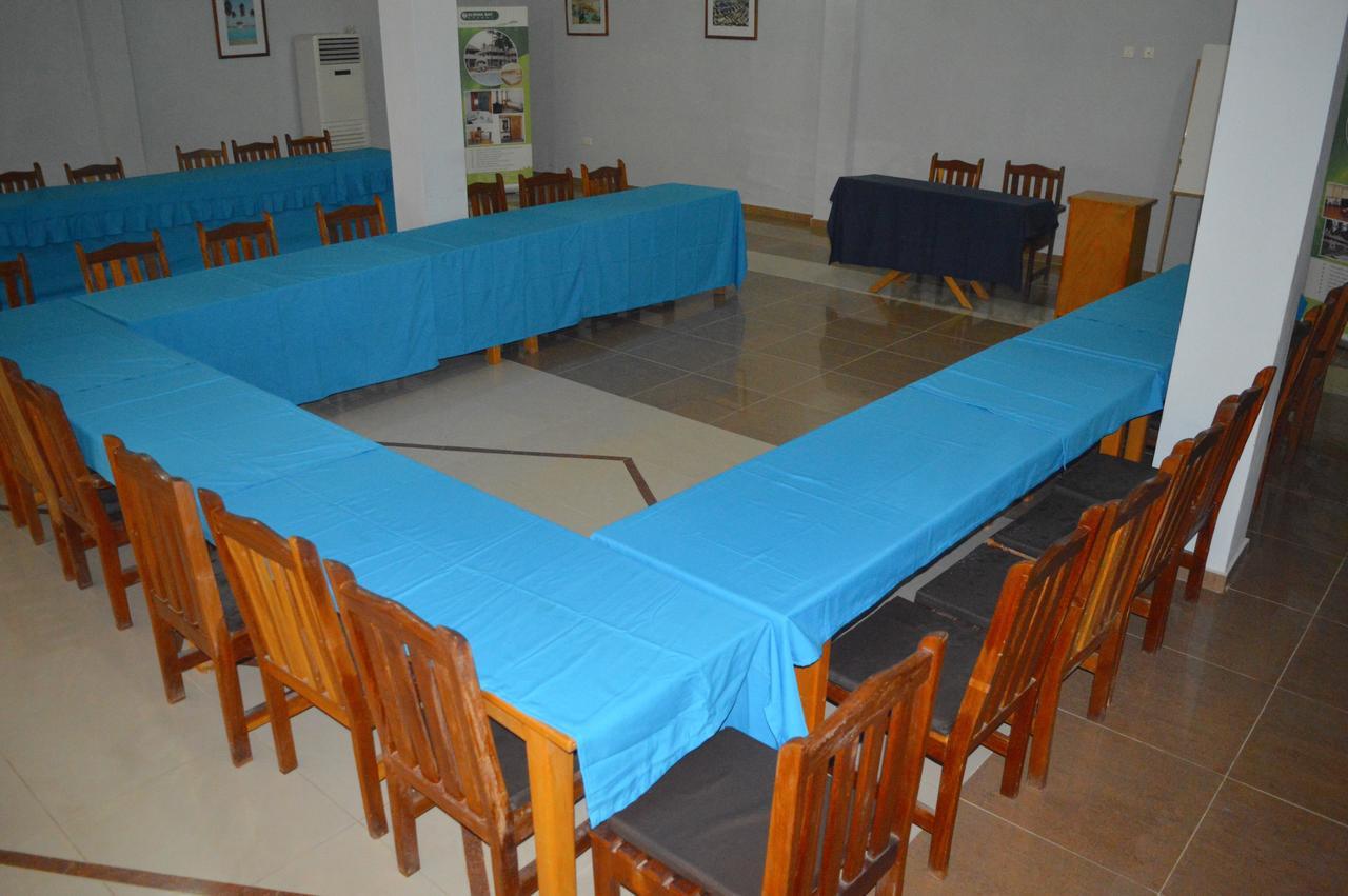 Elmina Bay Resort Buitenkant foto