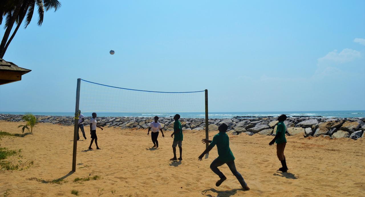 Elmina Bay Resort Buitenkant foto